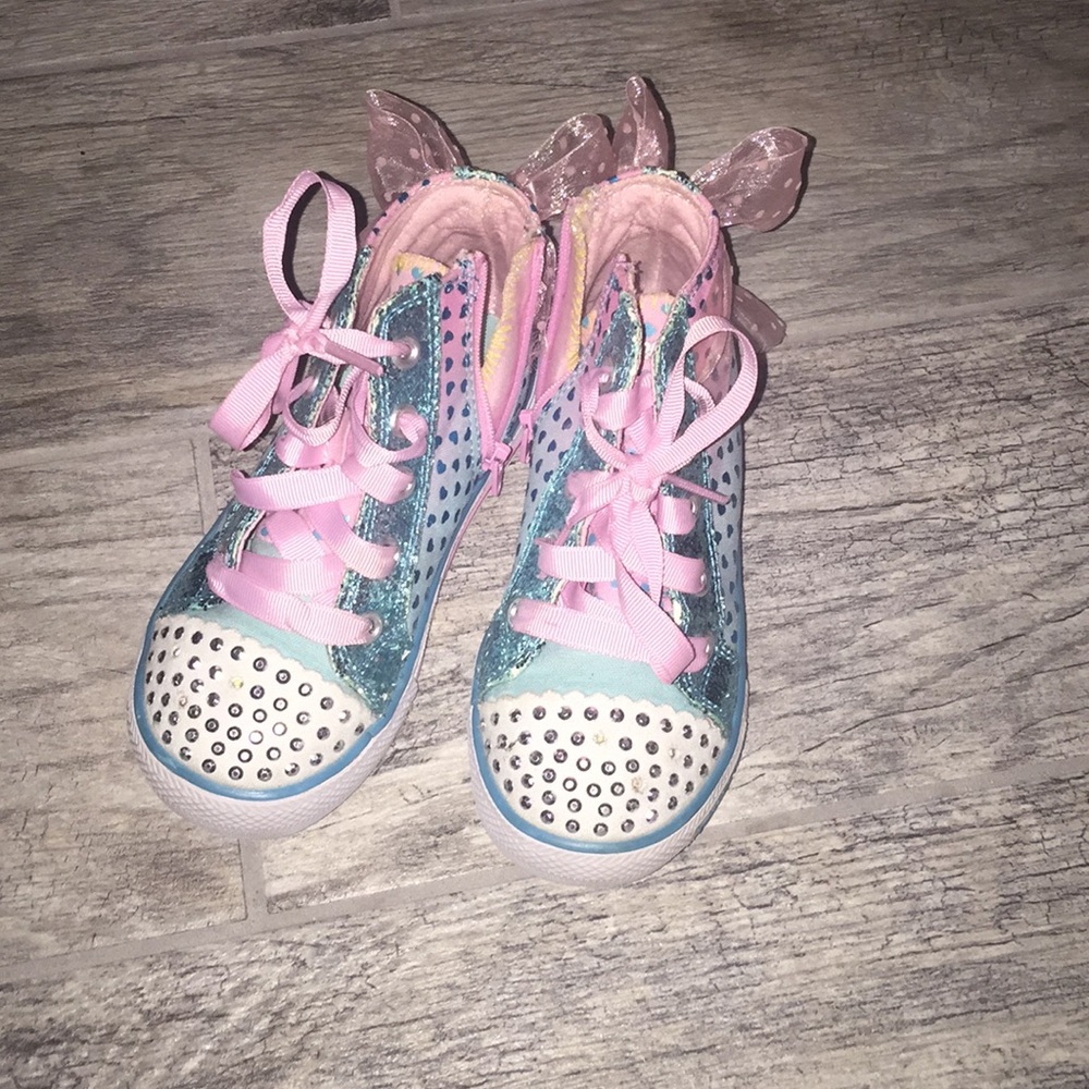 Twinkle toes size 10 light up